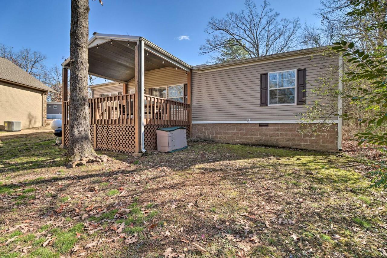 Lakefront Greers Ferry Cabin With Covered Boat Slip! Fairfield Bay Exterior photo